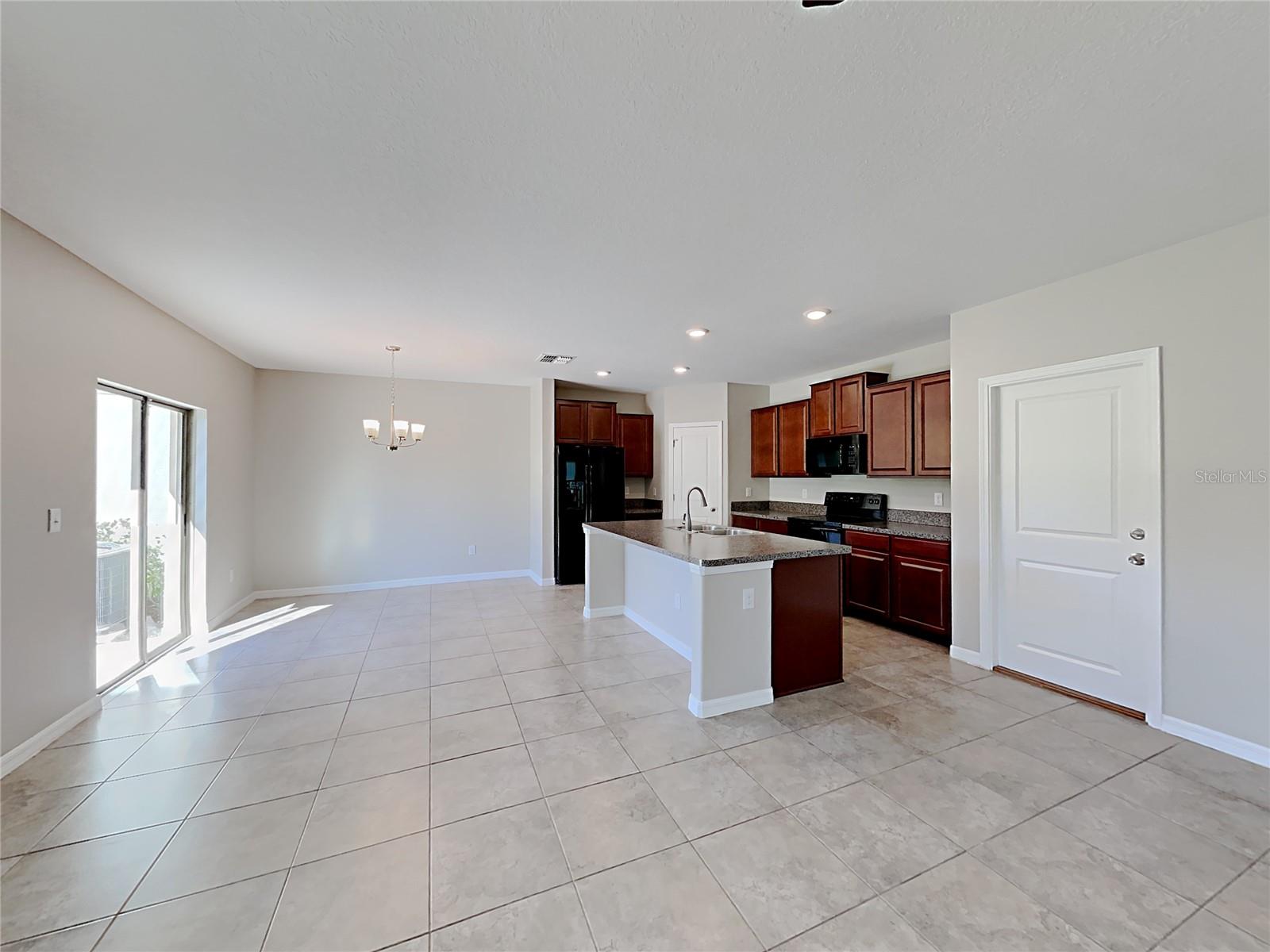 15322 BROAD BRUSH DR — photo 2