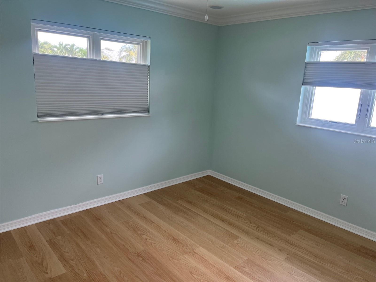 601 64TH AVE — photo 13