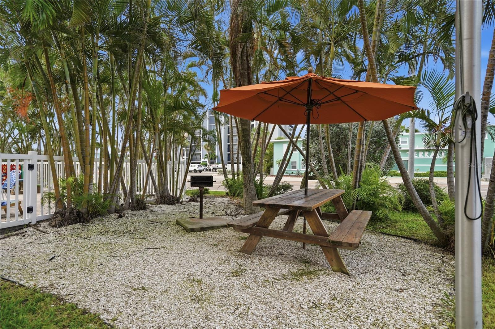 11605 GULF BLVD #203 — photo 37