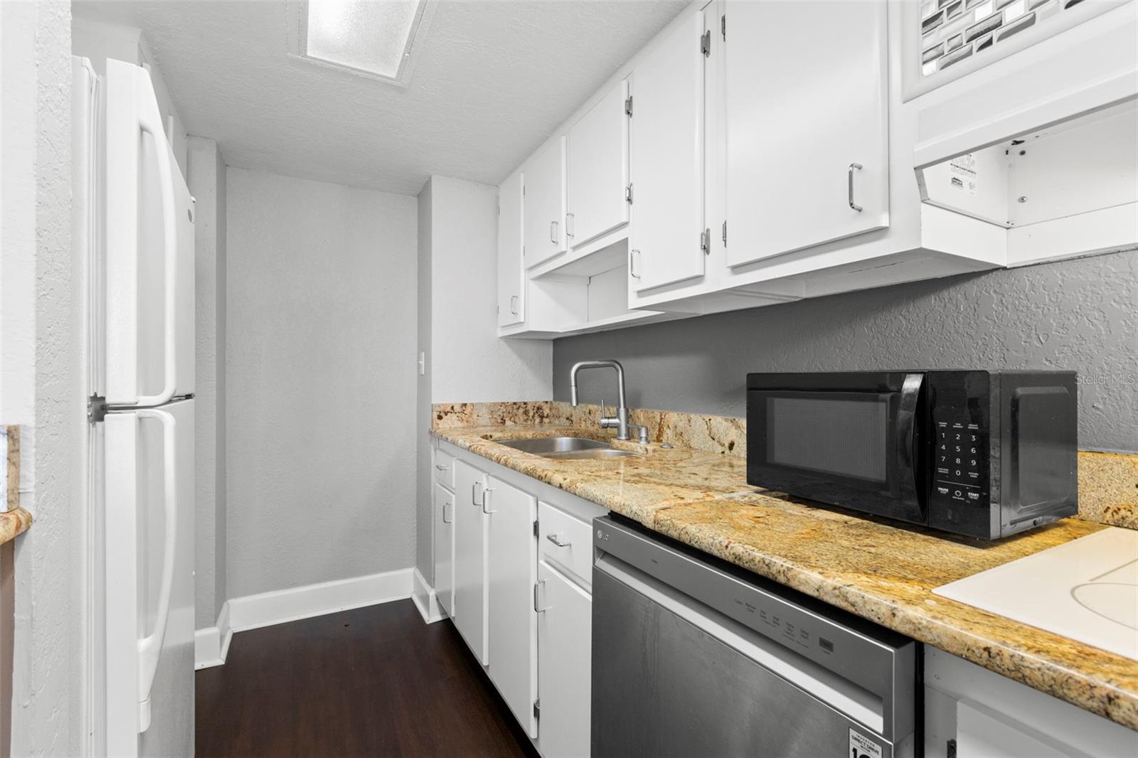 470 3RD ST S #612 — photo 15