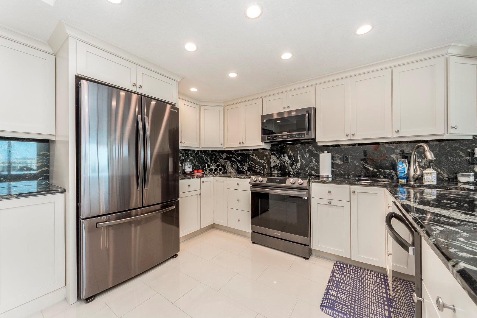 1390 GULF BLVD #1203 — photo 9