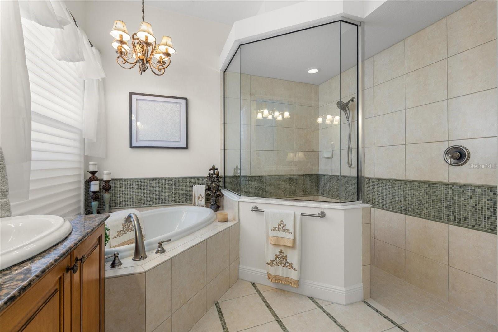 7651 PORTSTEWART DR — photo 16