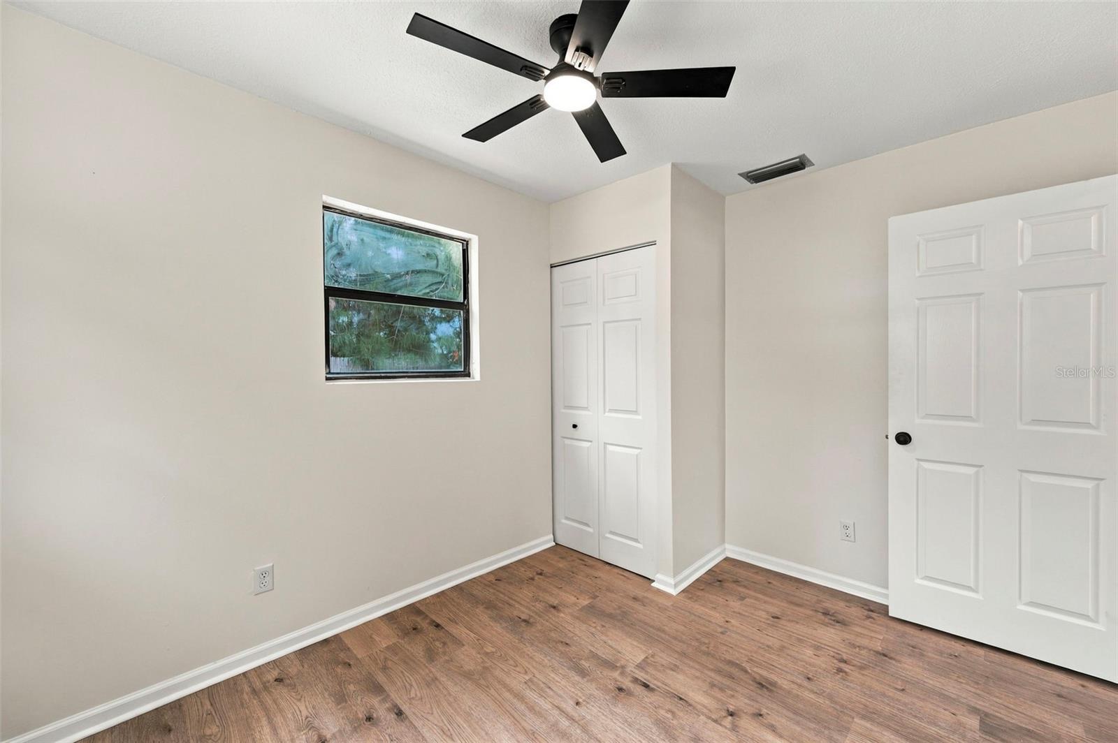 5405 S 79TH ST — photo 27