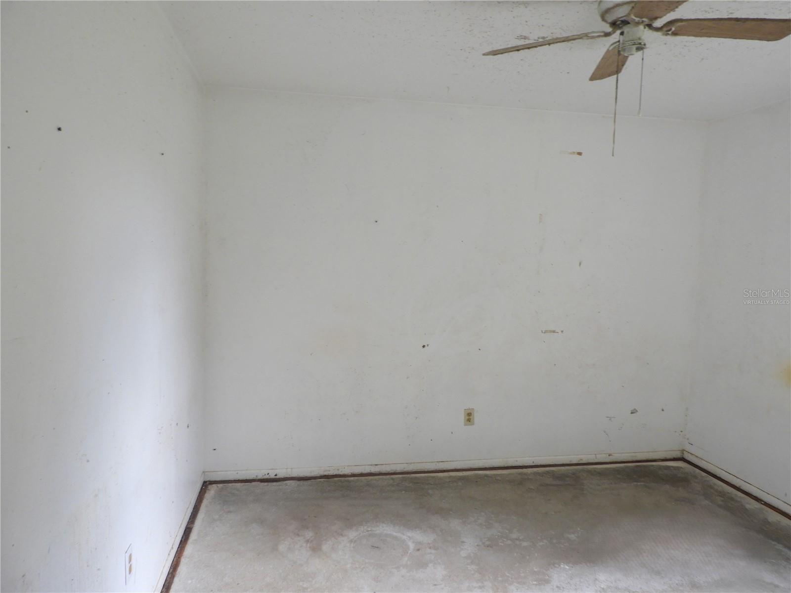 1211 NIAGARA ST — photo 8