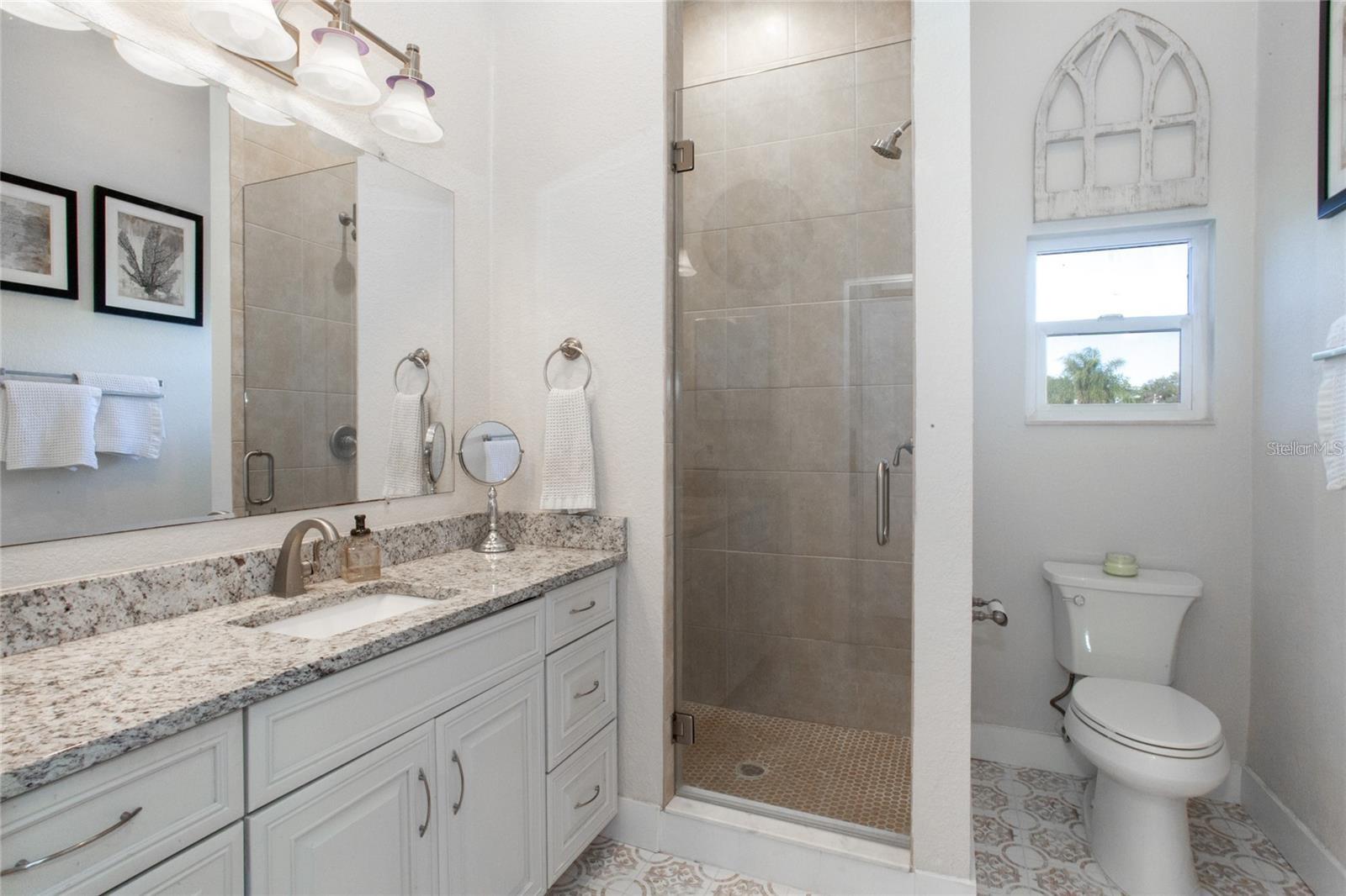 209 TALLAHASSEE DR NE — photo 21