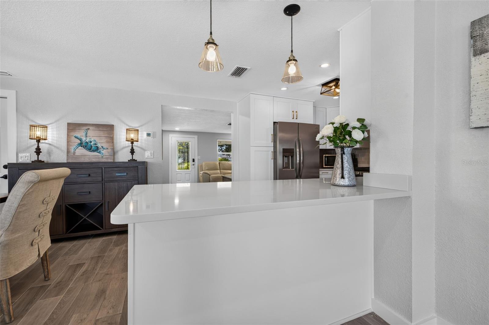 209 TALLAHASSEE DR NE — photo 12