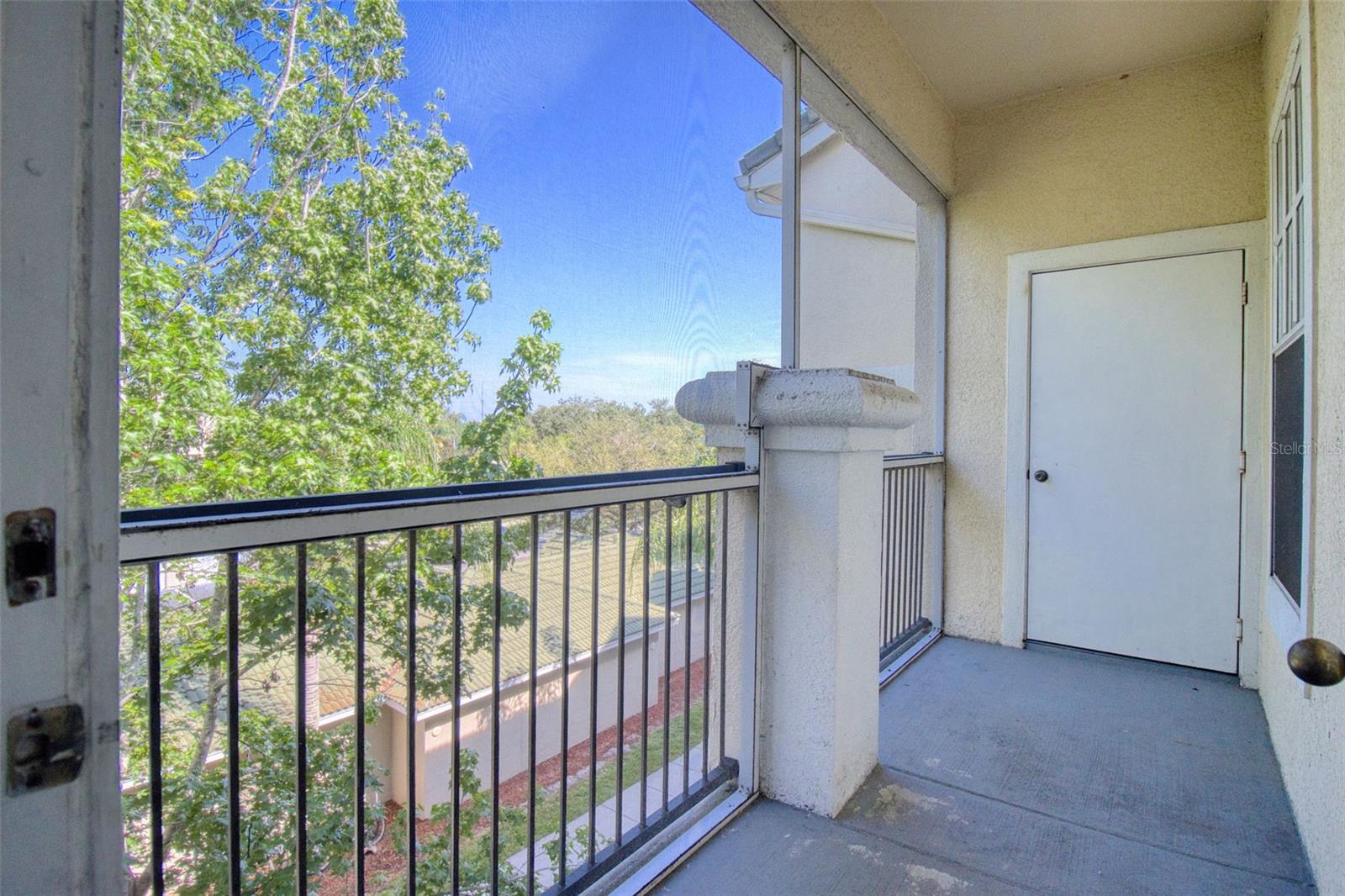 5146 NORTHRIDGE RD #303 — photo 10