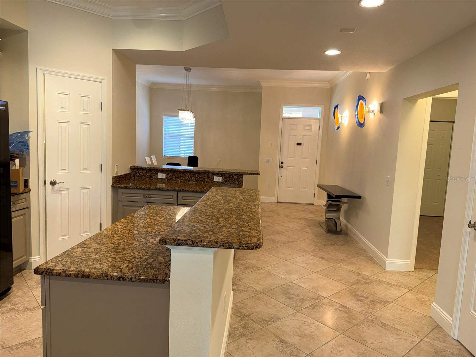 7702 LAKE VISTA CT #303 — photo 14