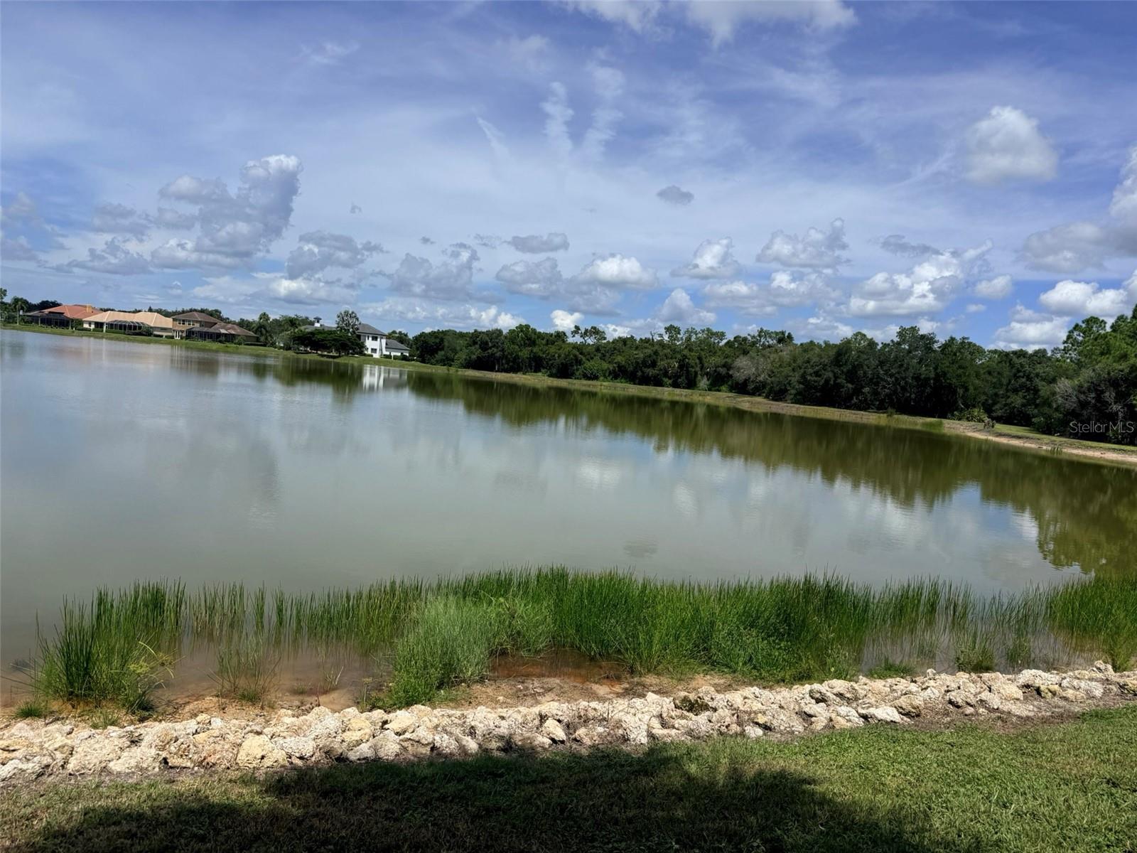 7702 LAKE VISTA CT #303 — photo 47