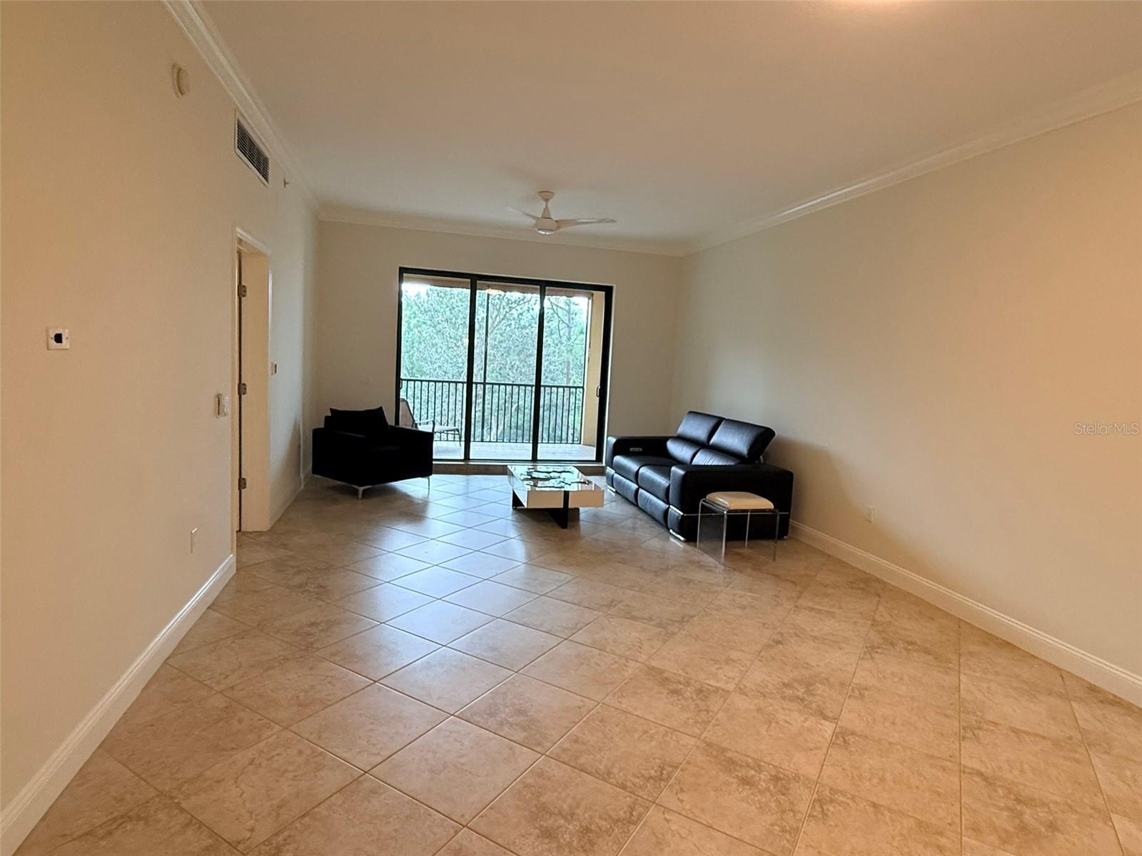 7702 LAKE VISTA CT #303 — photo 19