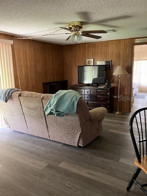 5128 RIVER BIRCH AVE — photo 4