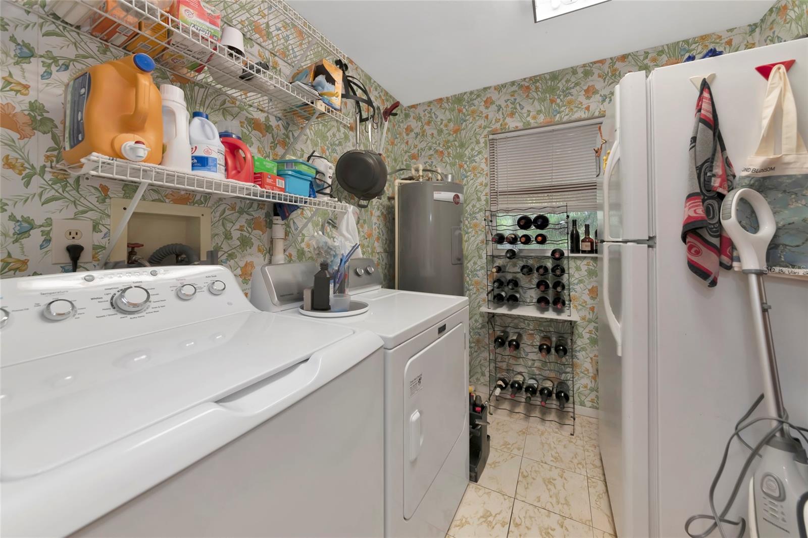 1351 MUSTANG ST — photo 11