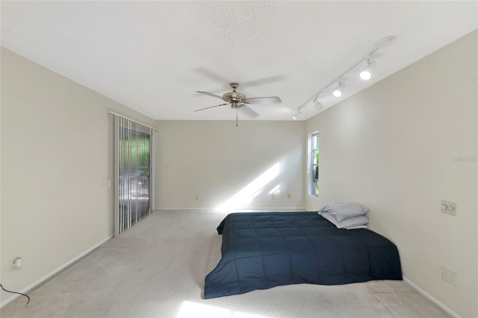 1351 MUSTANG ST — photo 45