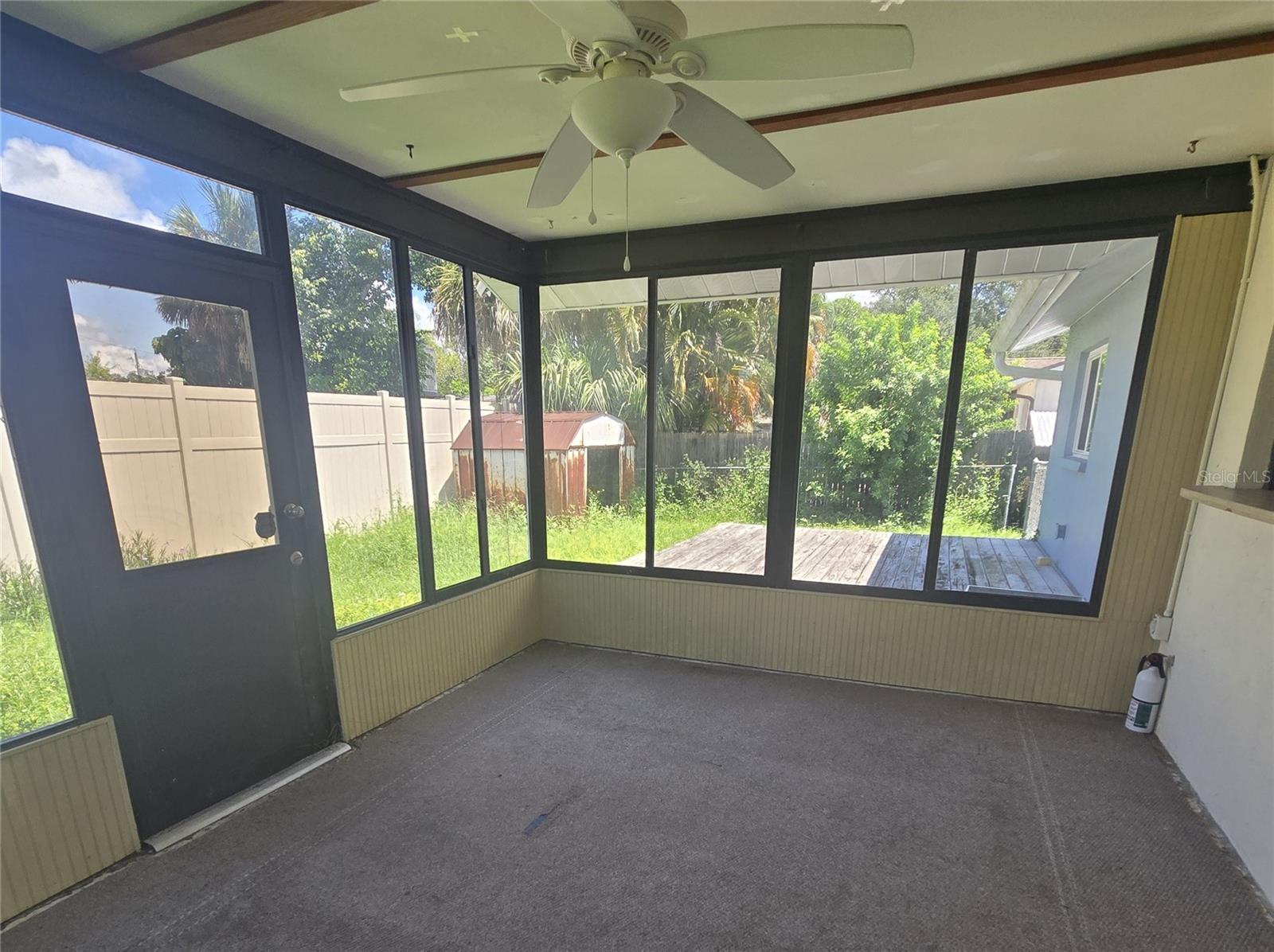 4723 BUSTI DR — photo 13