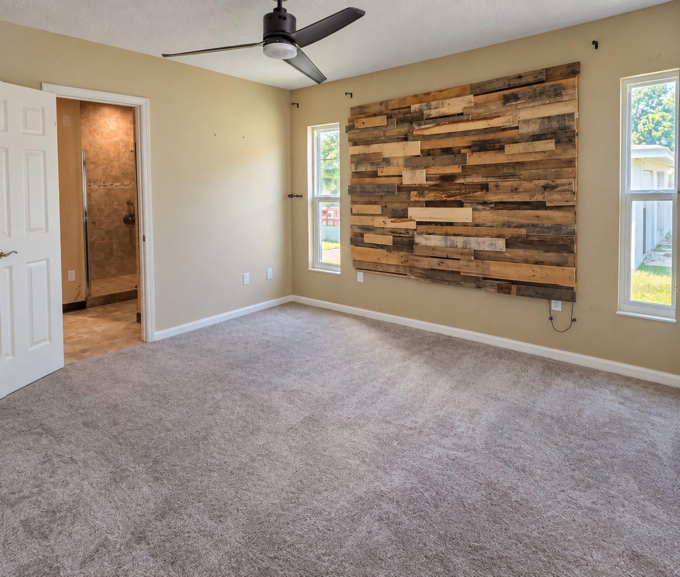 4723 BUSTI DR — photo 6