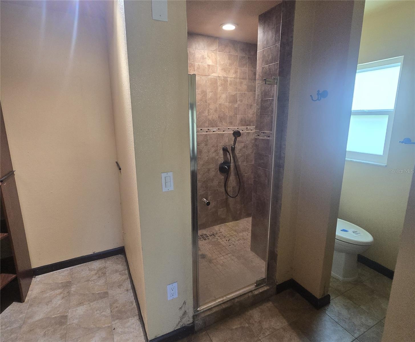 4723 BUSTI DR — photo 7