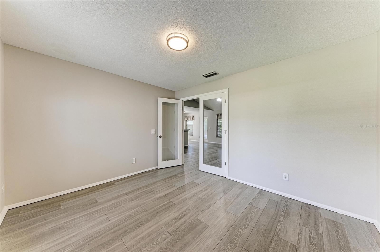 11855 DUNSTER LN — photo 25