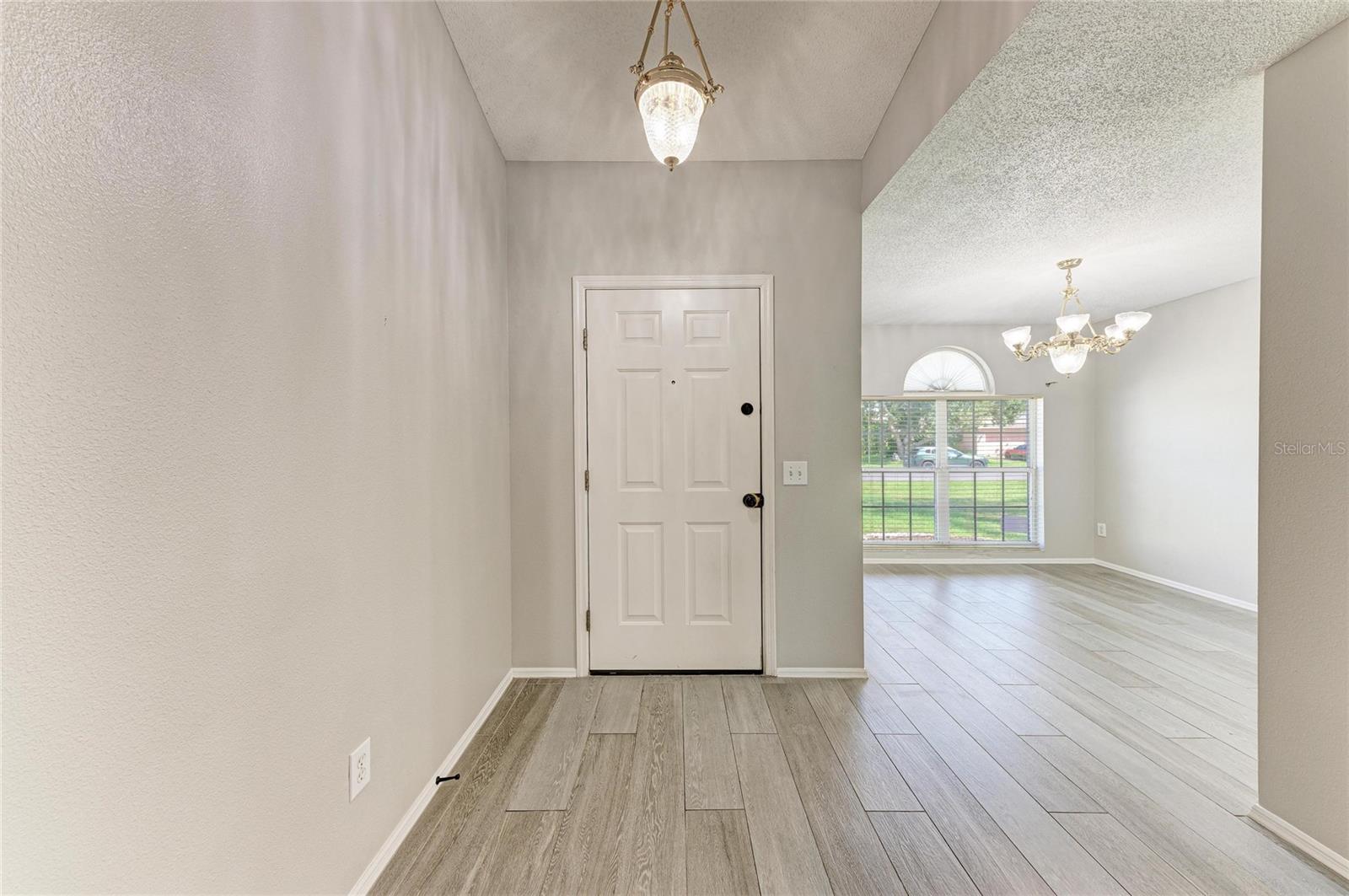 11855 DUNSTER LN — photo 6