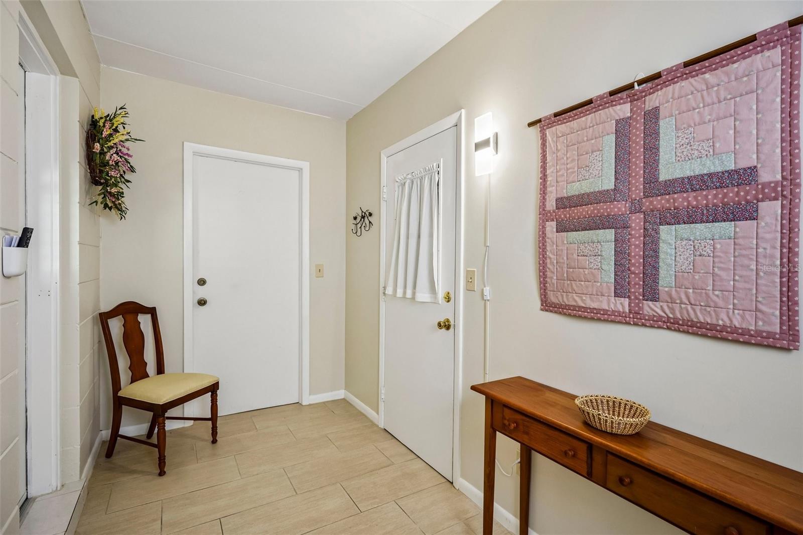 636 OAKMONT AVE — photo 33