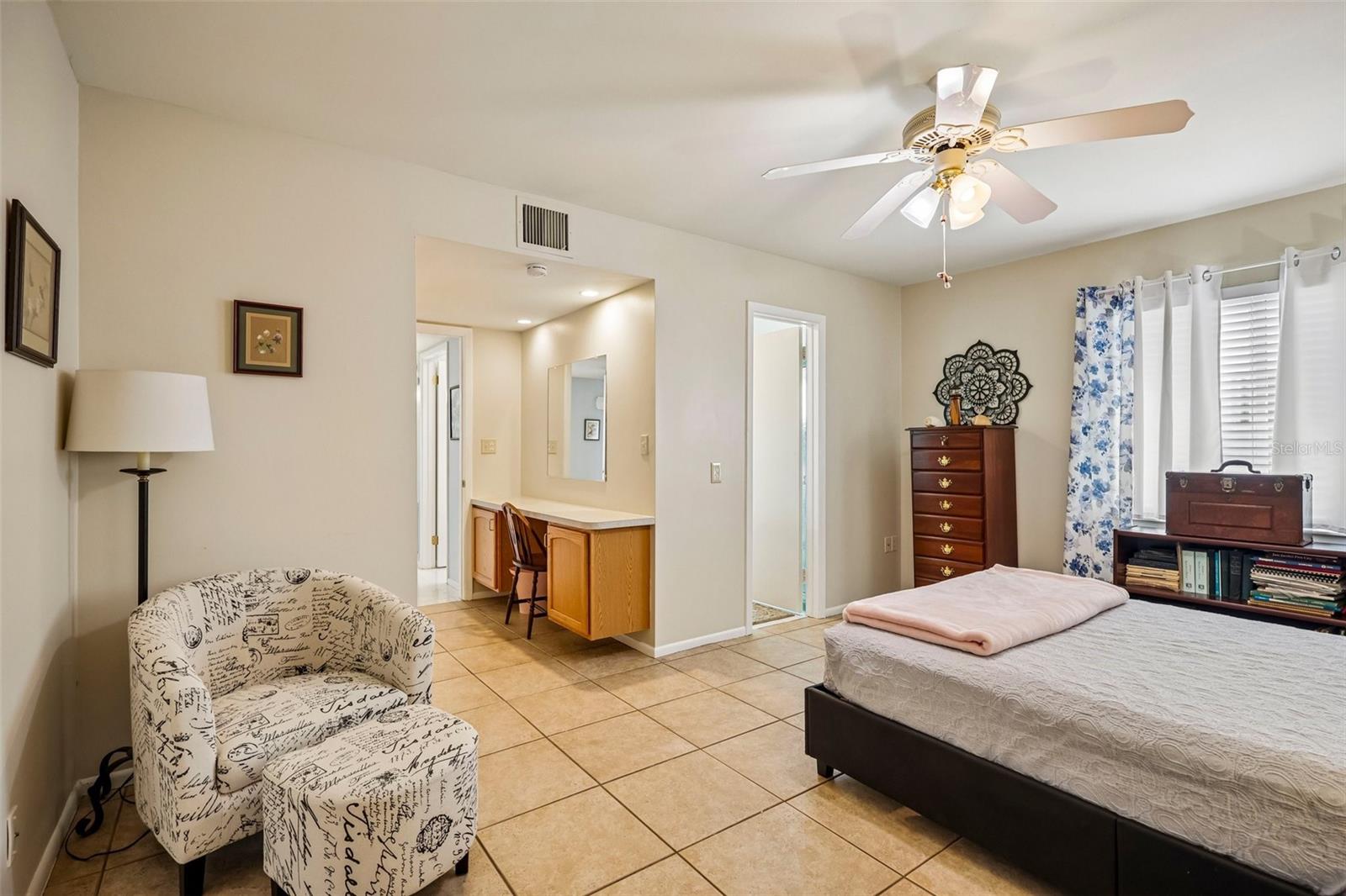 636 OAKMONT AVE — photo 22