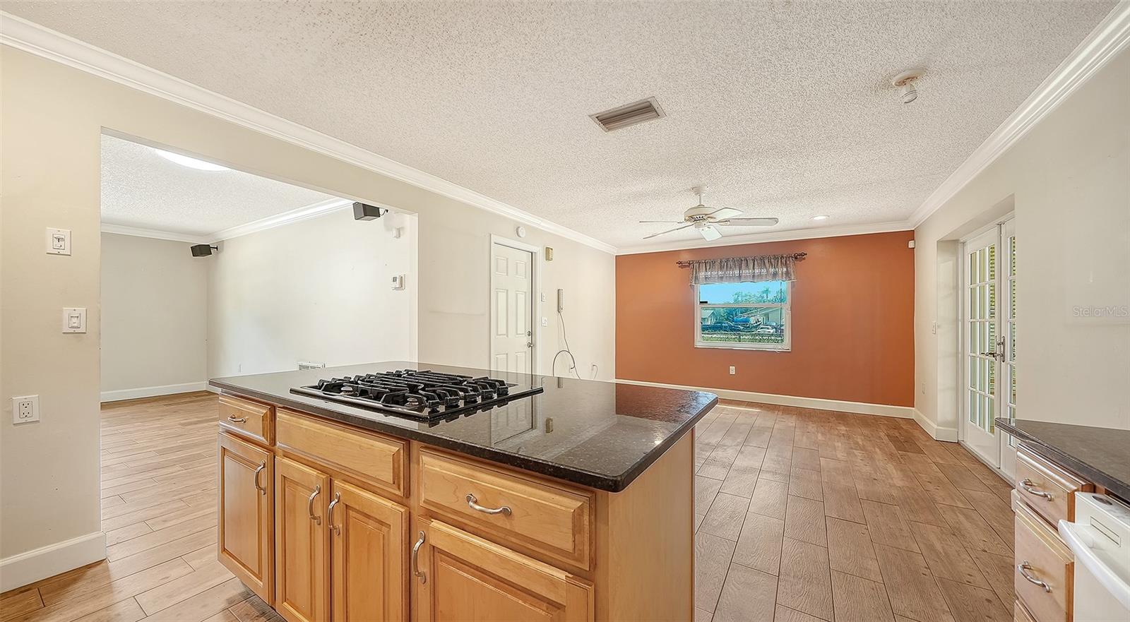 4090 GROVELAND AVE — photo 10