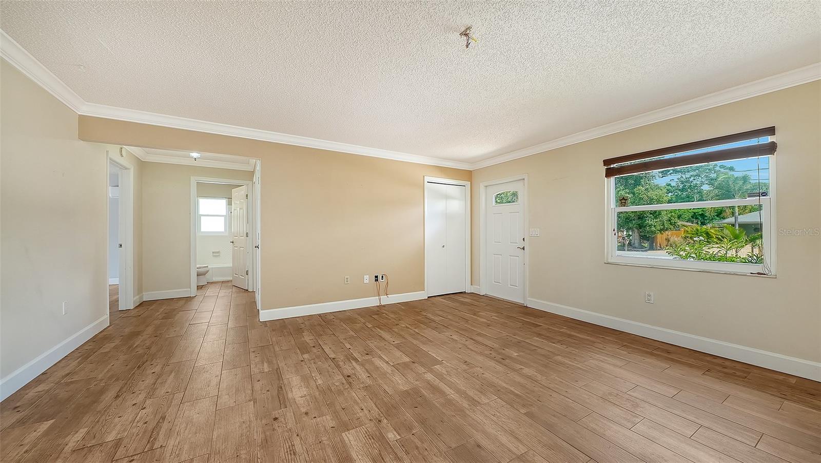 4090 GROVELAND AVE — photo 5