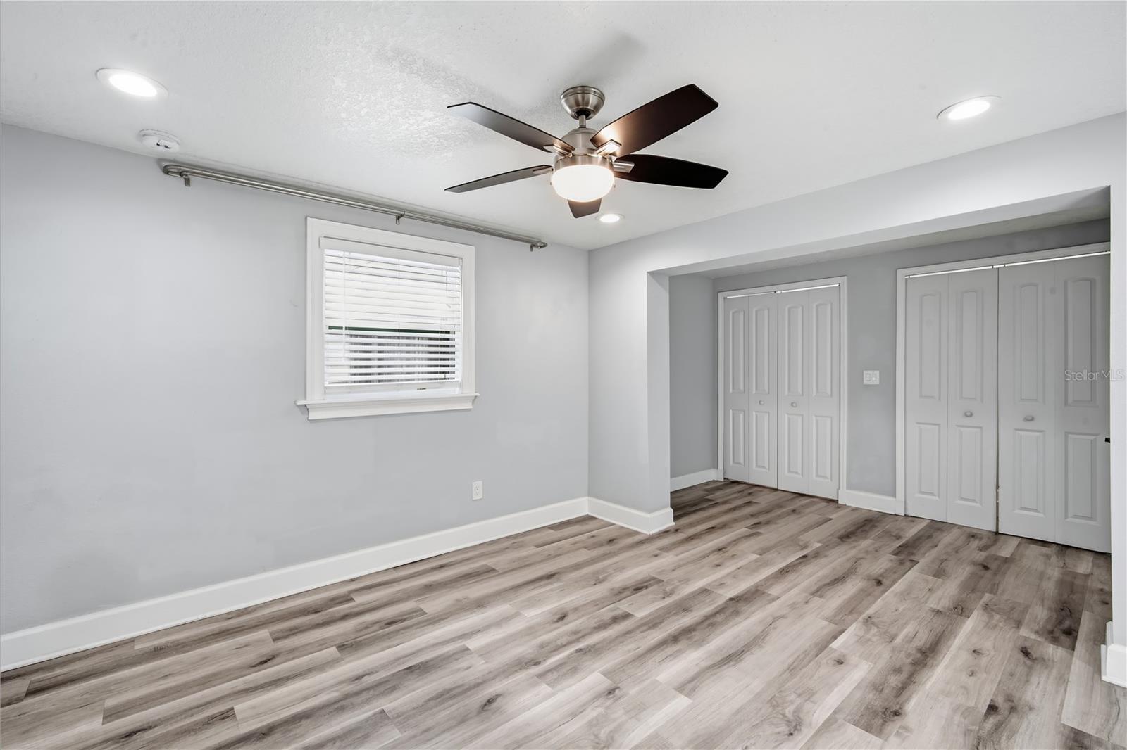 2707 W KENMORE AVE — photo 14