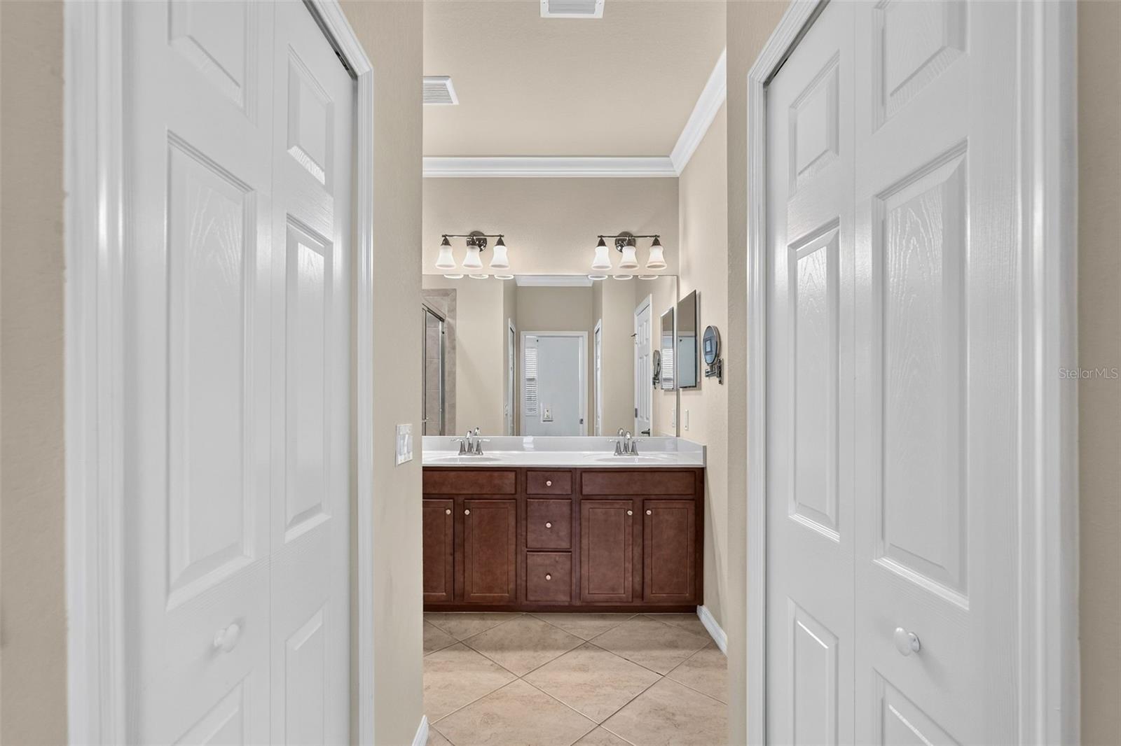 20169 LAGENTE CIR — photo 25