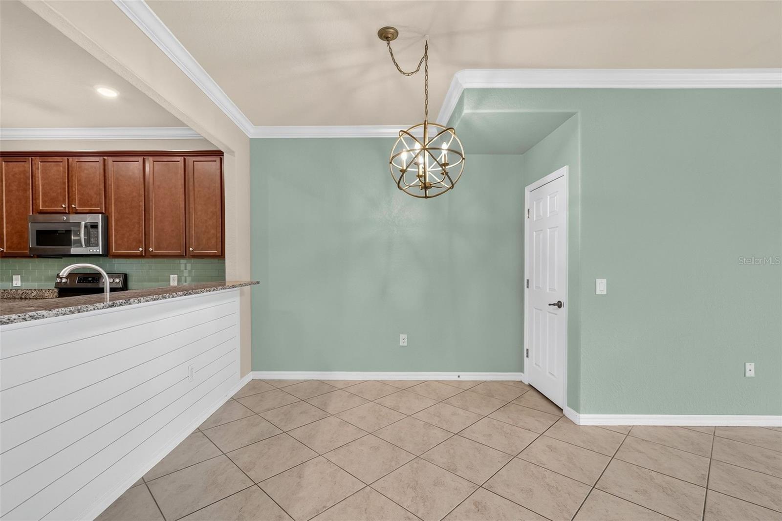20169 LAGENTE CIR — photo 9