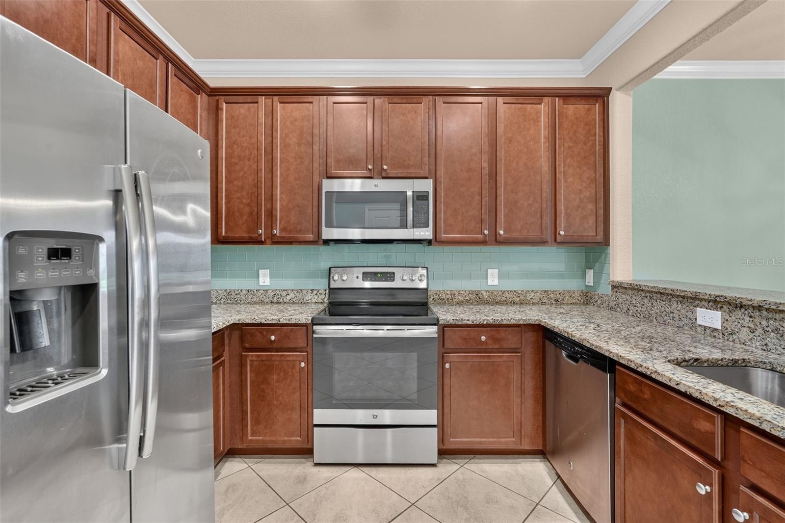 20169 LAGENTE CIR — photo 12
