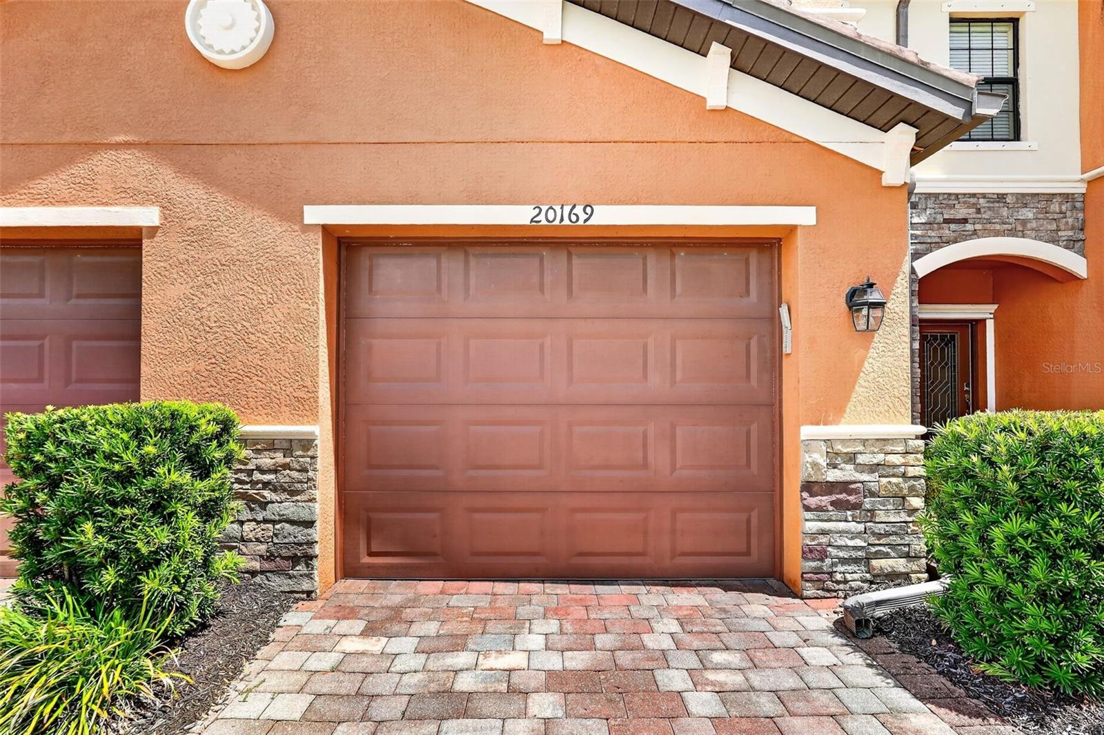 20169 LAGENTE CIR — photo 4