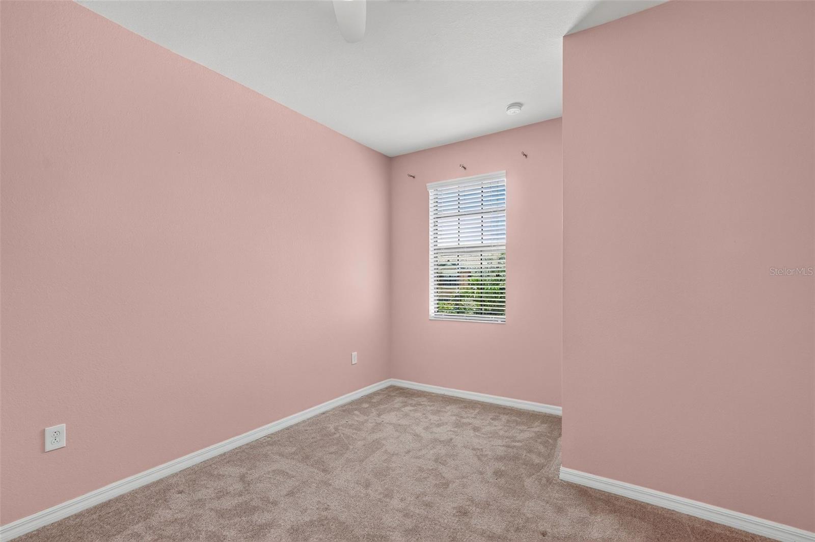 20169 LAGENTE CIR — photo 33