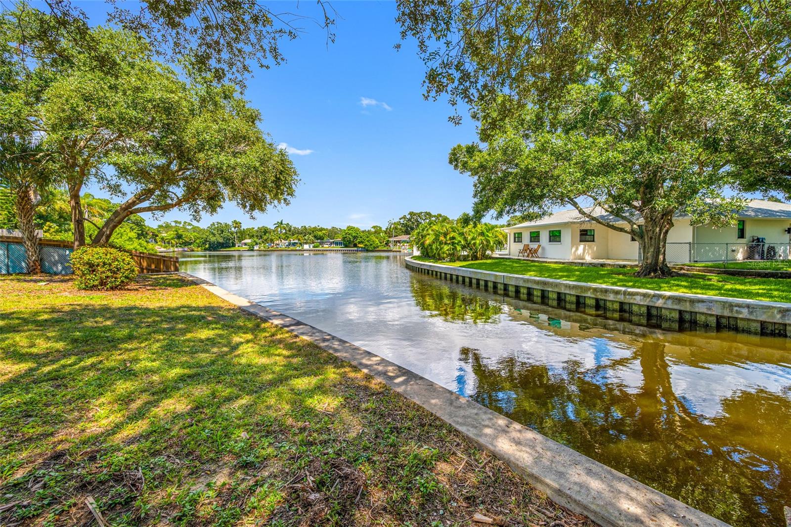 1367 INDIAN ROCKS RD S — photo 31