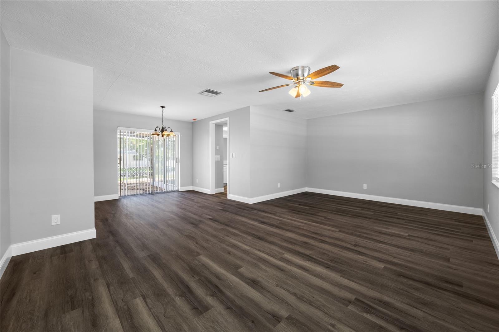 1367 INDIAN ROCKS RD S — photo 35