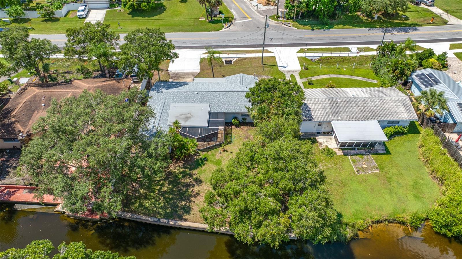 1367 INDIAN ROCKS RD S — photo 10