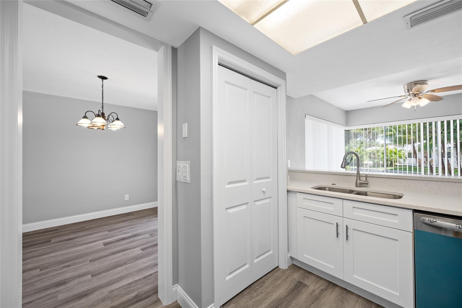 1367 INDIAN ROCKS RD S — photo 41