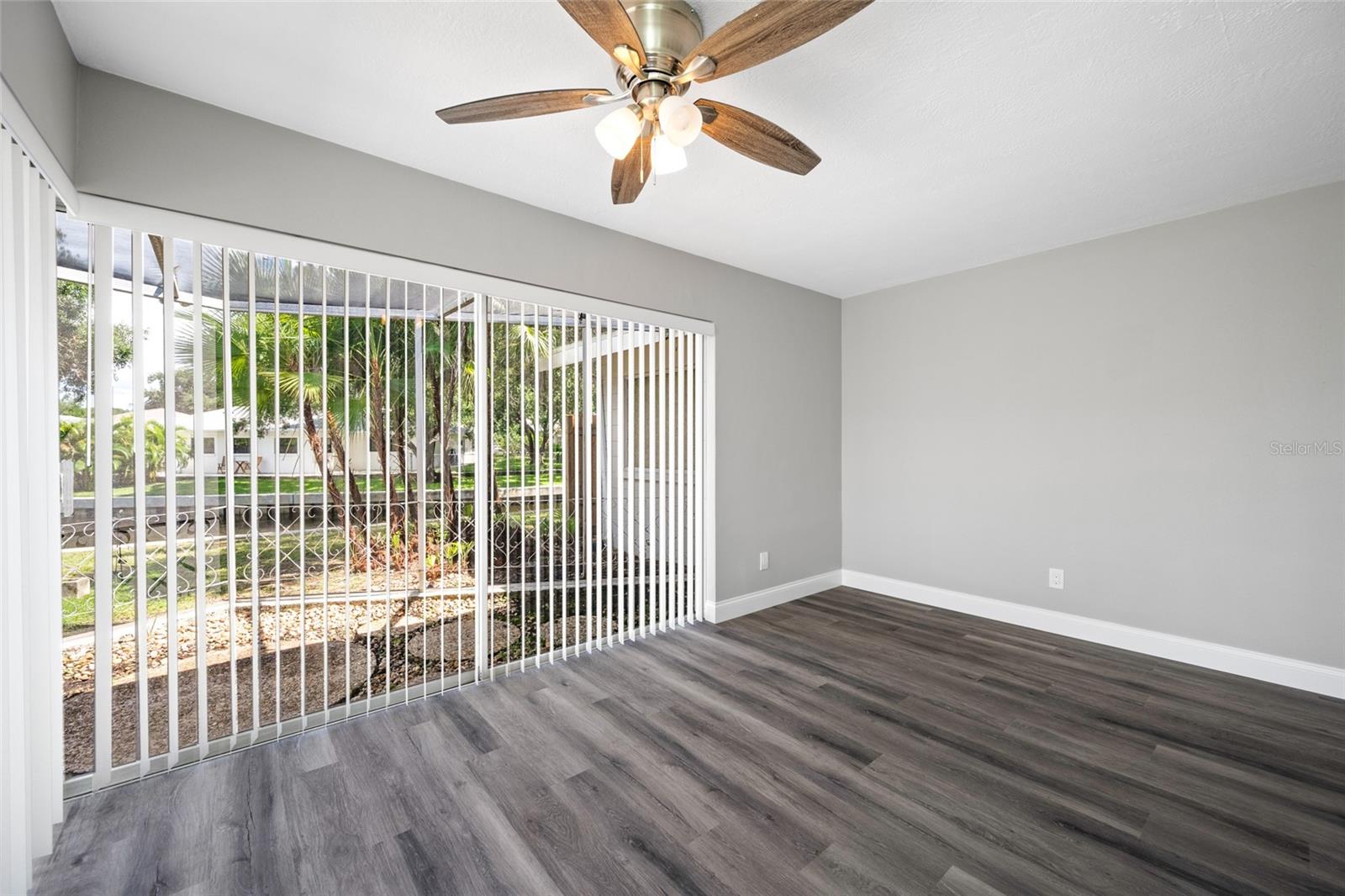 1367 INDIAN ROCKS RD S — photo 47
