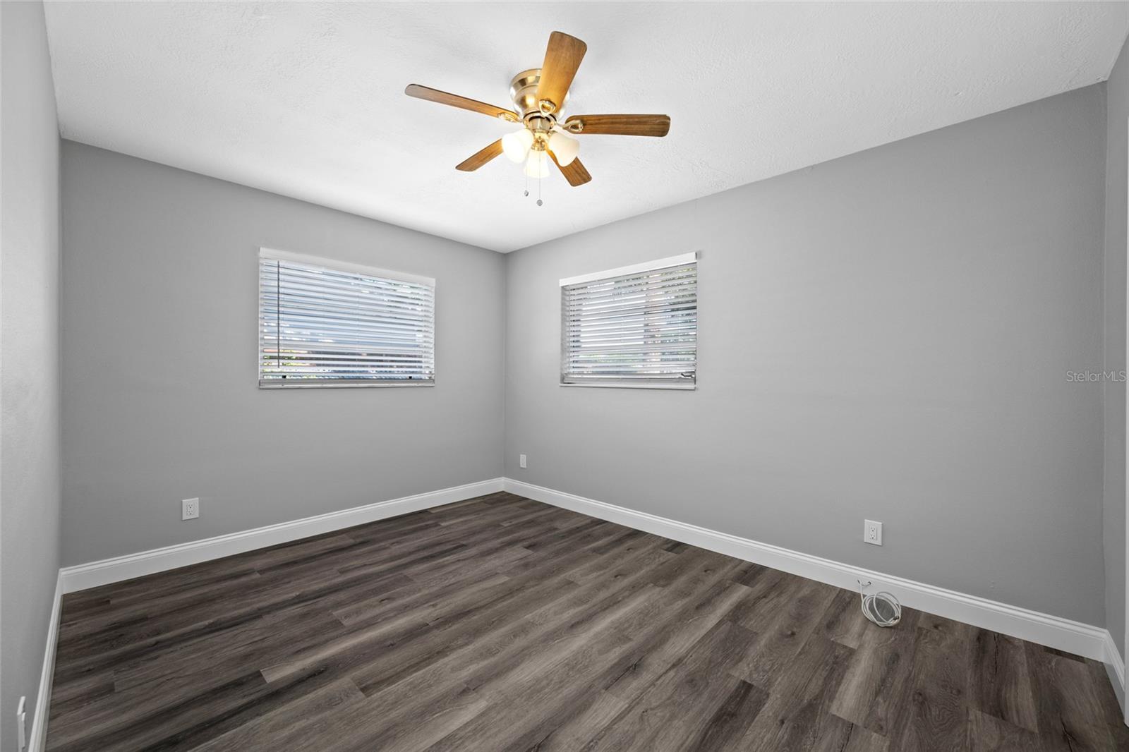 1367 INDIAN ROCKS RD S — photo 62