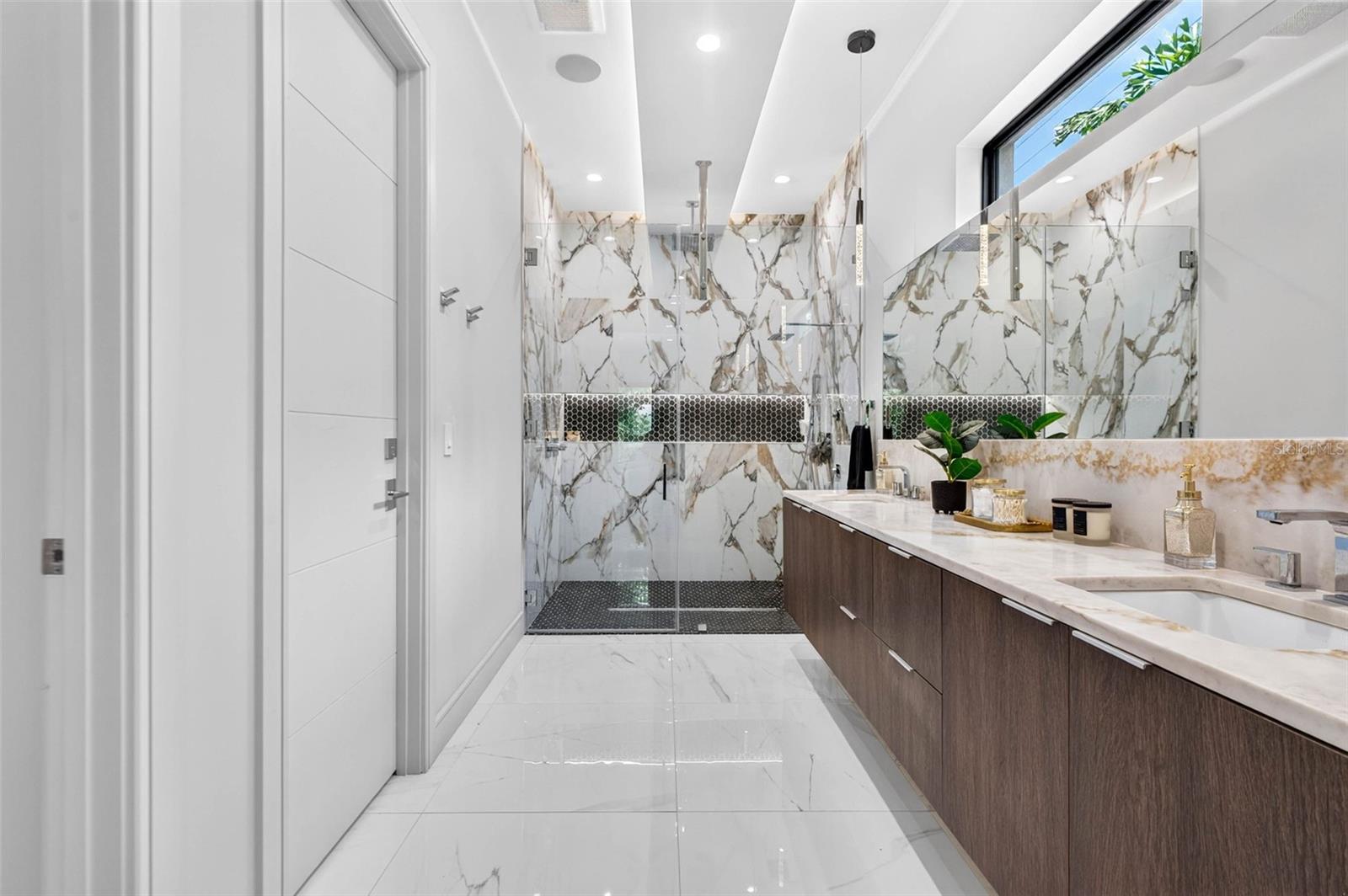 3600 W KENSINGTON AVE — photo 37