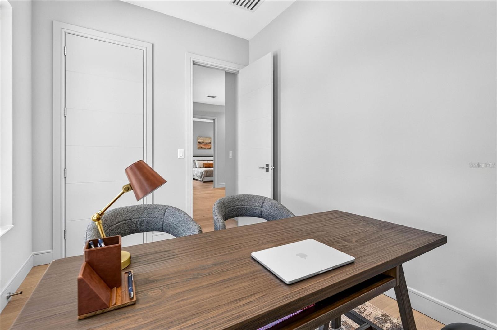 3600 W KENSINGTON AVE — photo 50