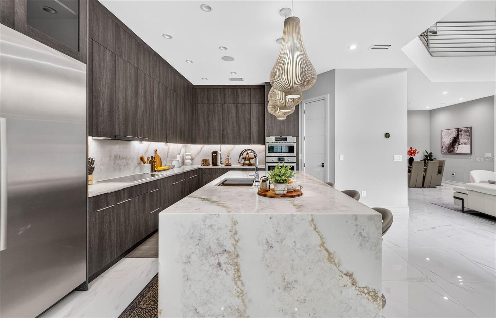 3600 W KENSINGTON AVE — photo 27