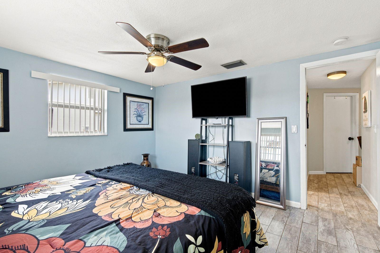 1324 CHANCELLOR DR — photo 22