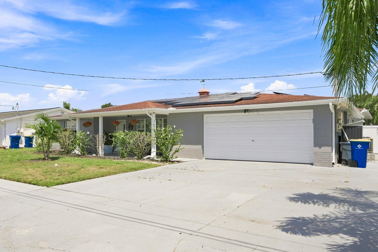 1324 CHANCELLOR DR — photo 4
