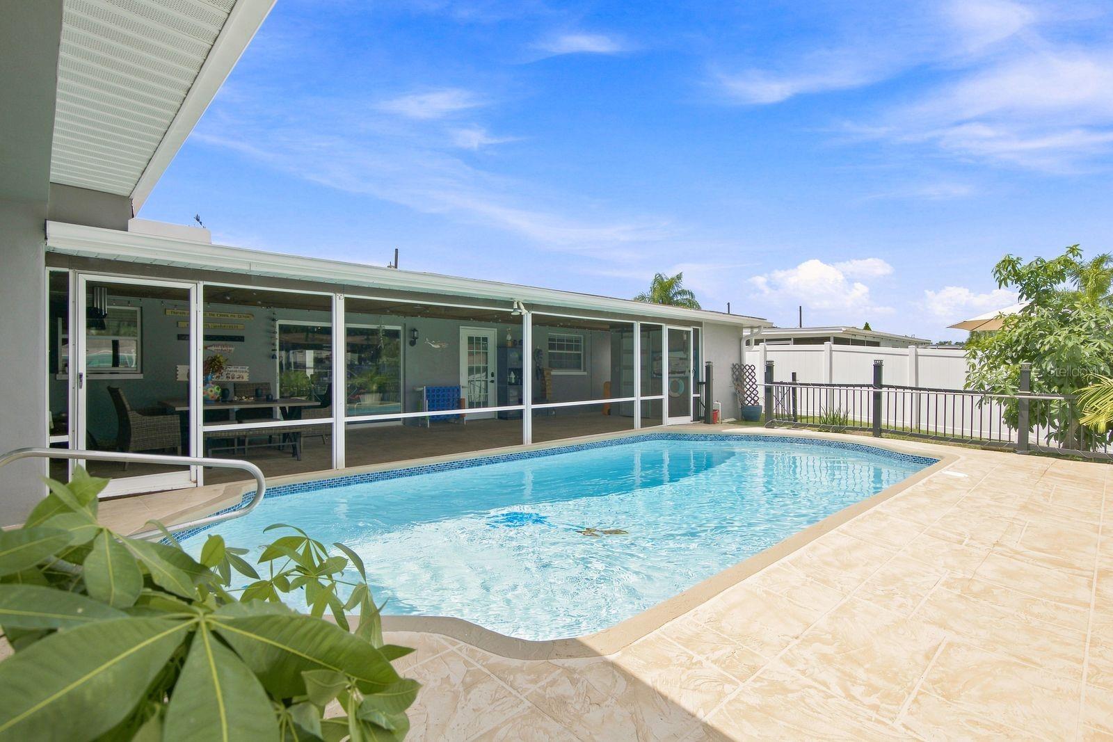 1324 CHANCELLOR DR — photo 35