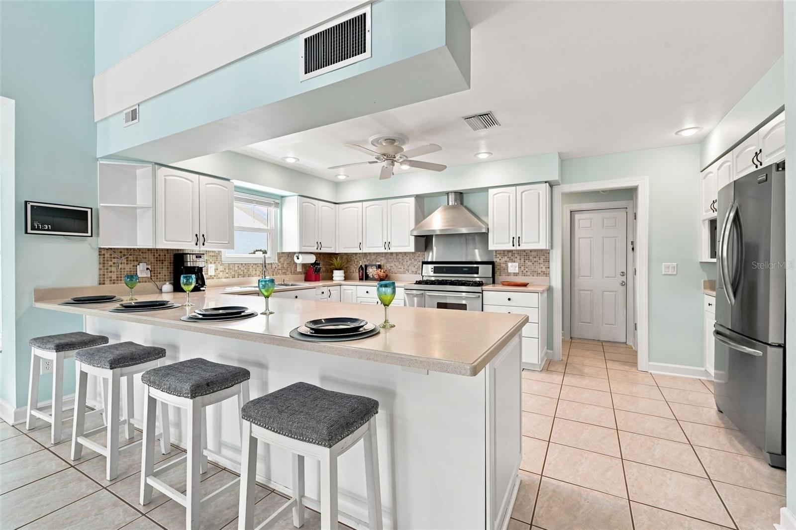 2800 HAVERHILL DR — photo 11