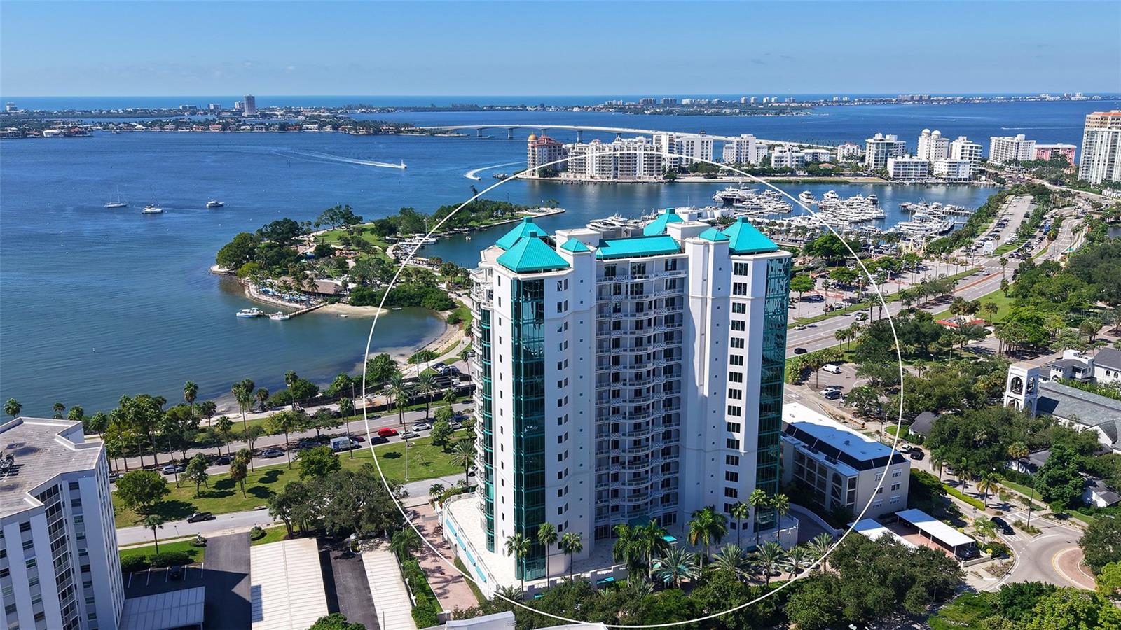 340 S PALM AVE #101 — photo 48