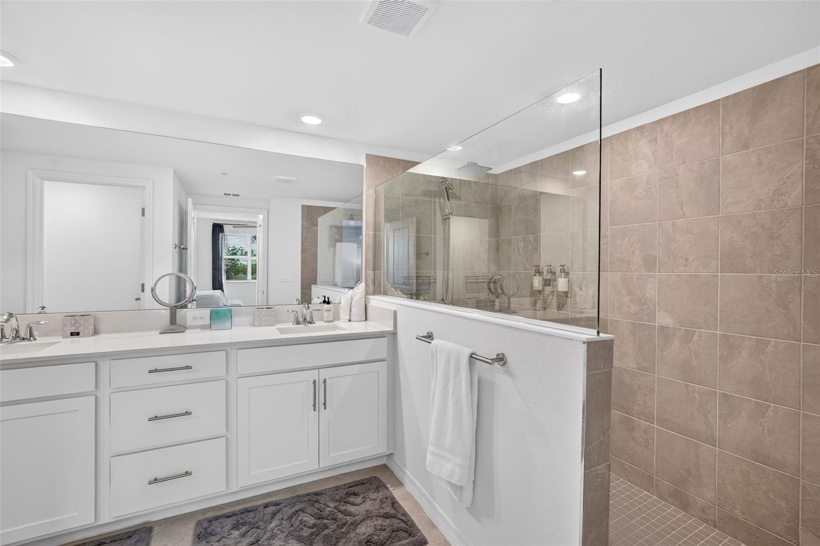 19209 CHERRYSTONE WAY #101 — photo 31
