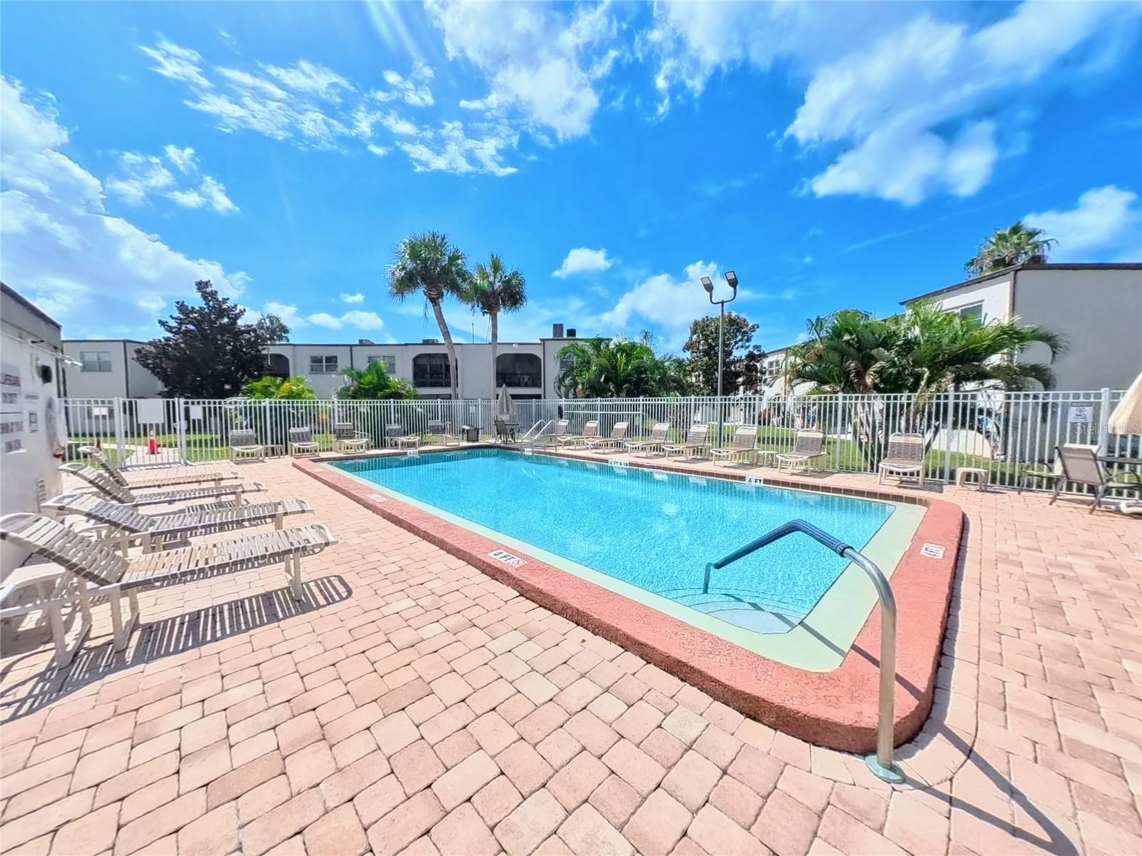 7701 STARKEY RD #436 — photo 47