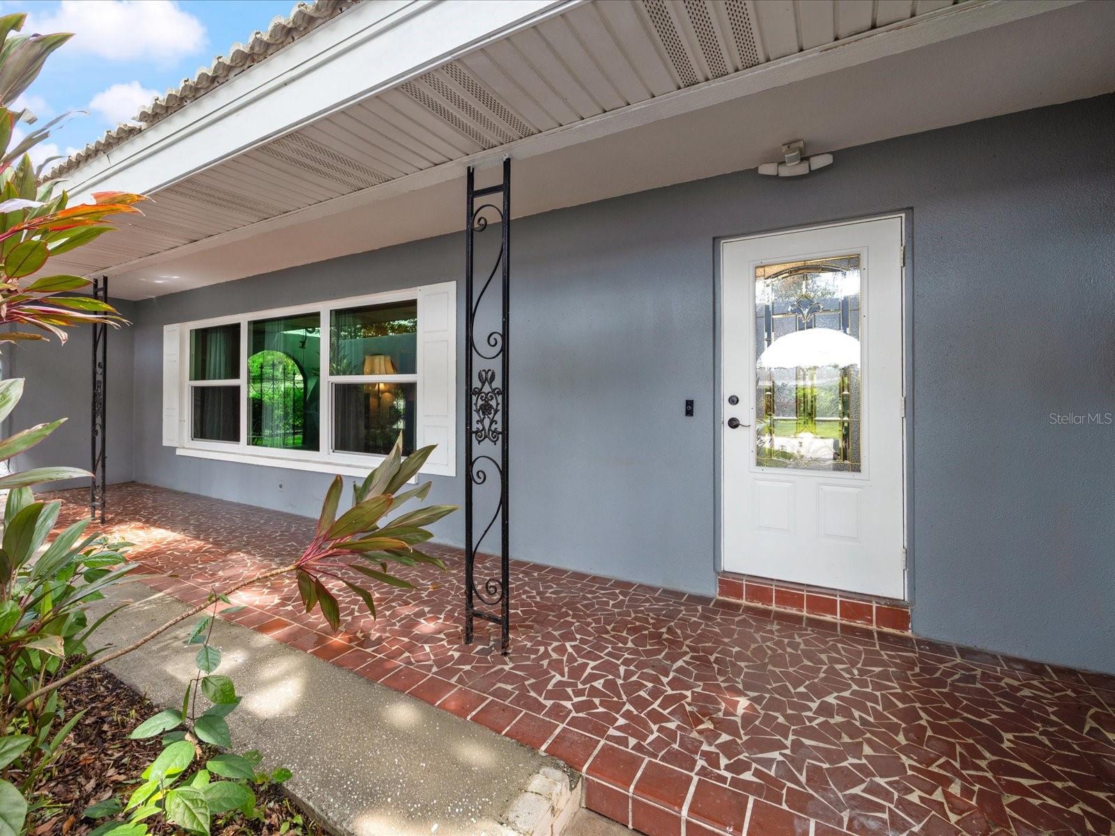 2100 MCKINLEY ST — photo 3
