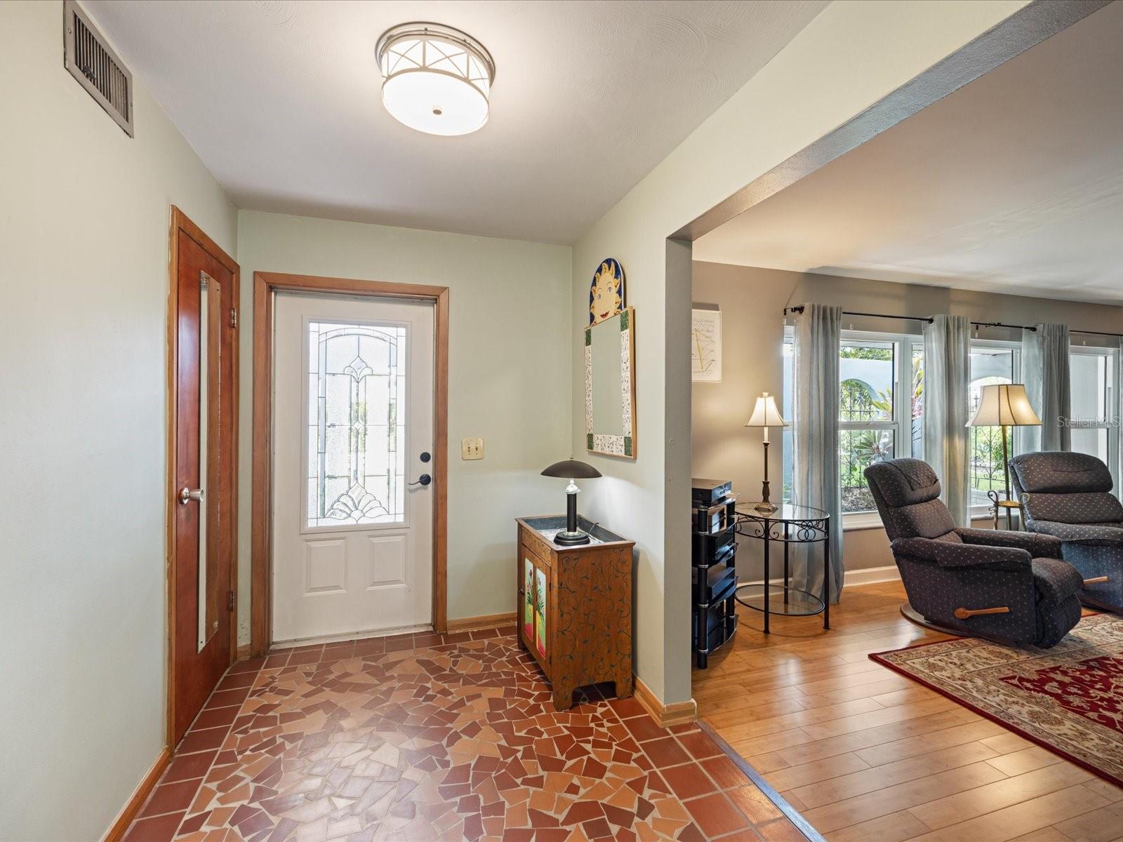 2100 MCKINLEY ST — photo 42
